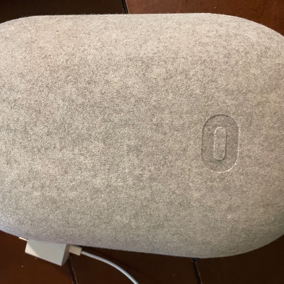 Oculus Quest 2 128gb Full Set + extra (ready to ship) - Picture 3 of 8